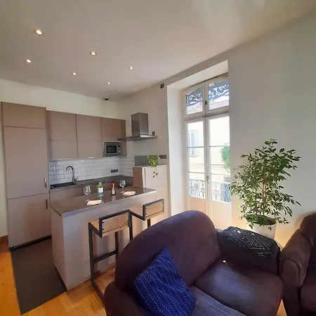 L'oasis Lumiere - T3 Central, Fibre, Tv Connectee * Montpellier
