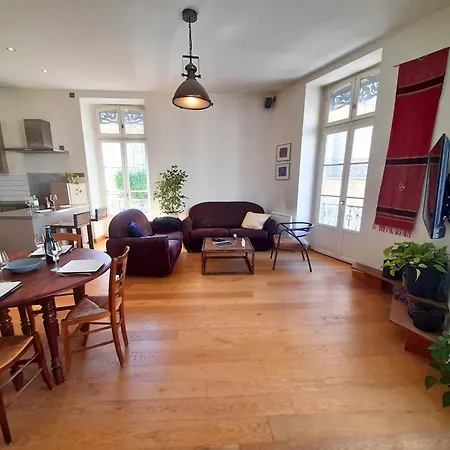 Apartment L'oasis Lumiere - T3 Central, Fibre, Tv Connectee *